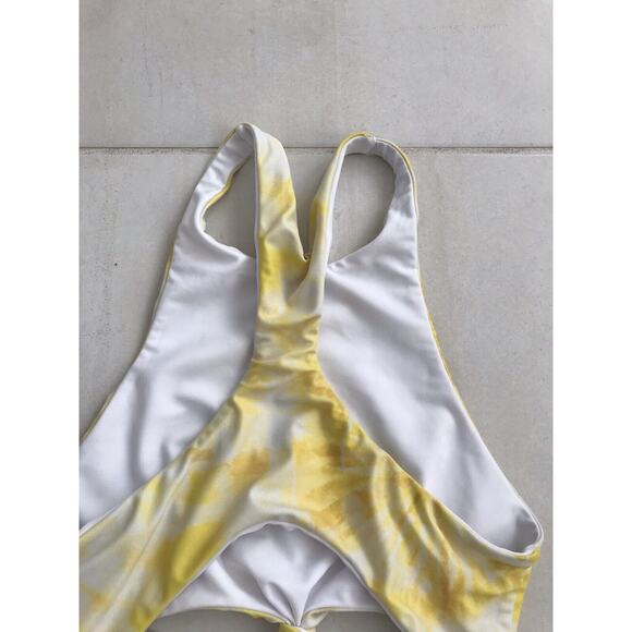 Lovers + Friends Elisa Yellow Cut Out Tie Dye One Piece Swimsuit - Picture 7 of 11